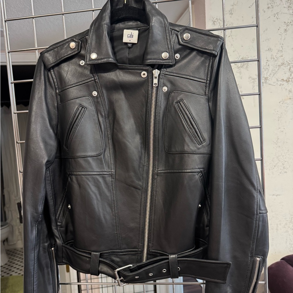 🖤 Cabi Black Leather Moto Jacket – Size M – 100% Leather